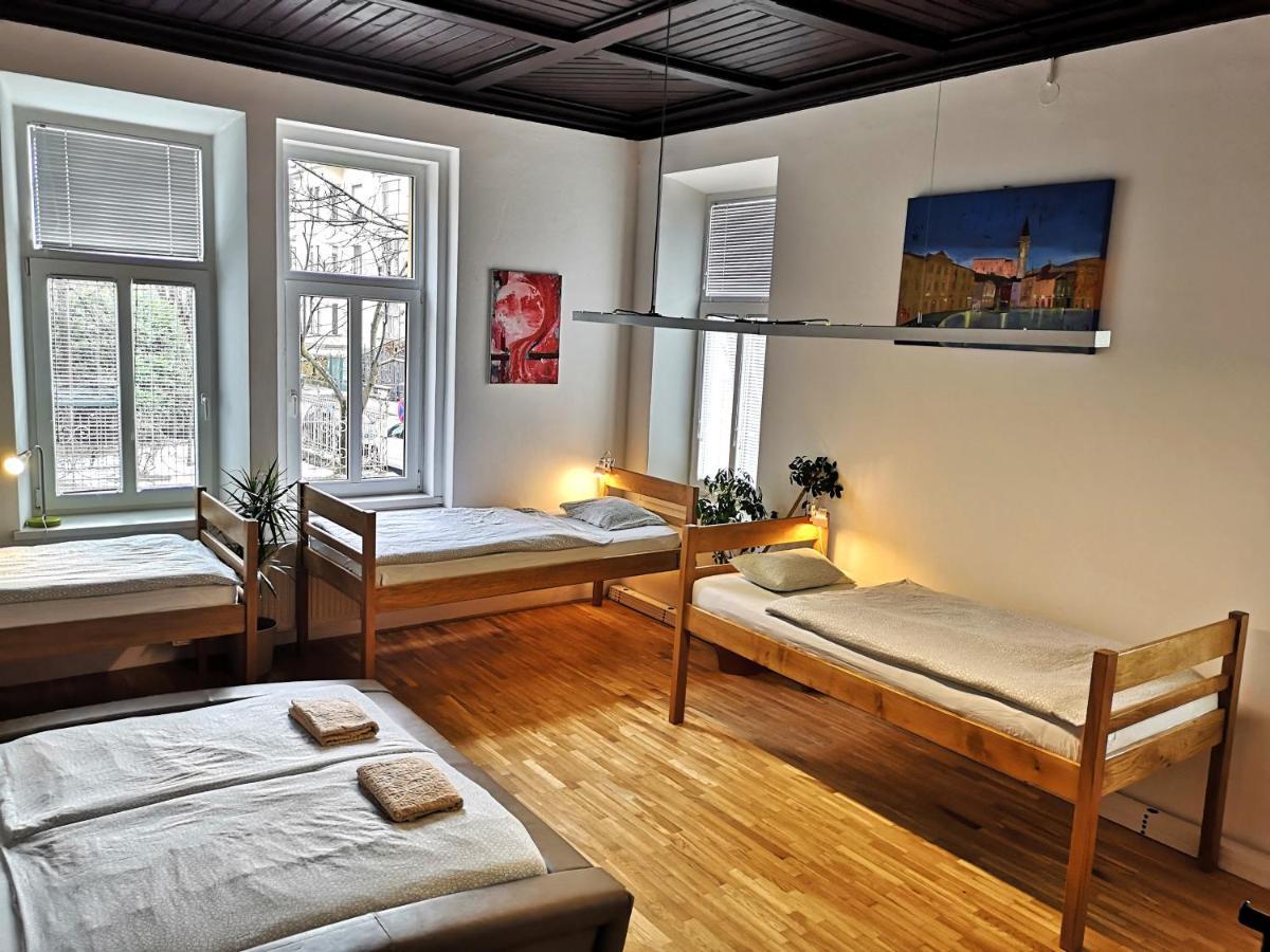 Unique Vila Veselova, Ljubljana City Center Buitenkant foto
